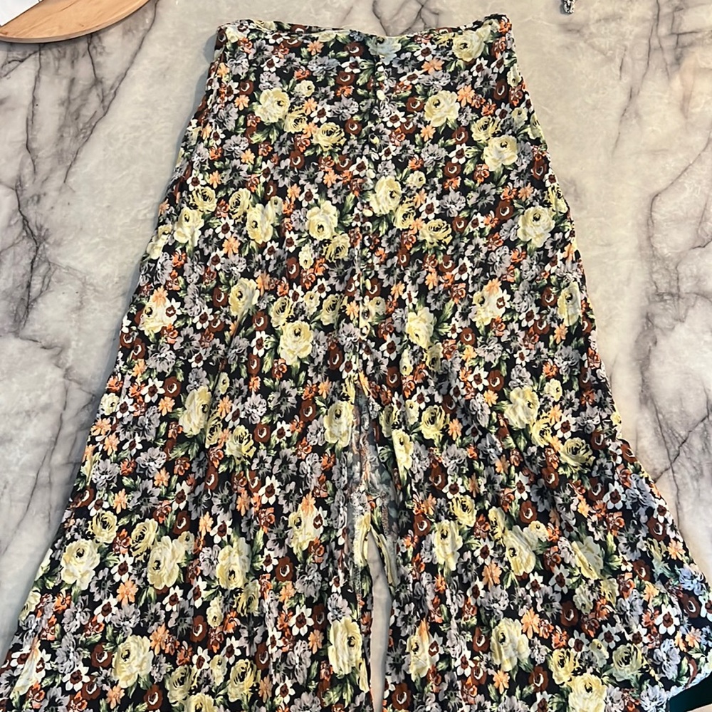 Zara Floral Button Front Midi Skirt